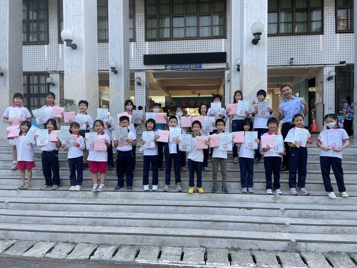 我是閱讀推銷高手 (2 和4年級 班級推銷高手)