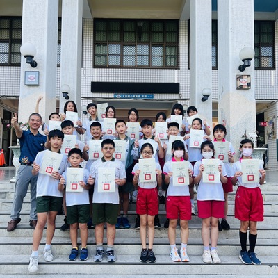 恭喜609參加普及化跳繩全市決賽榮獲甲組第三名