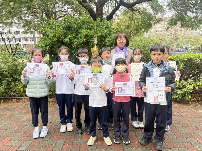 恭喜參加國語文教育、Cool Engilsh、珠心算、中華民國作文教育比賽得獎的小朋友
