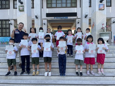 恭喜101 通過114年5月份閱讀認證的小朋友圖片