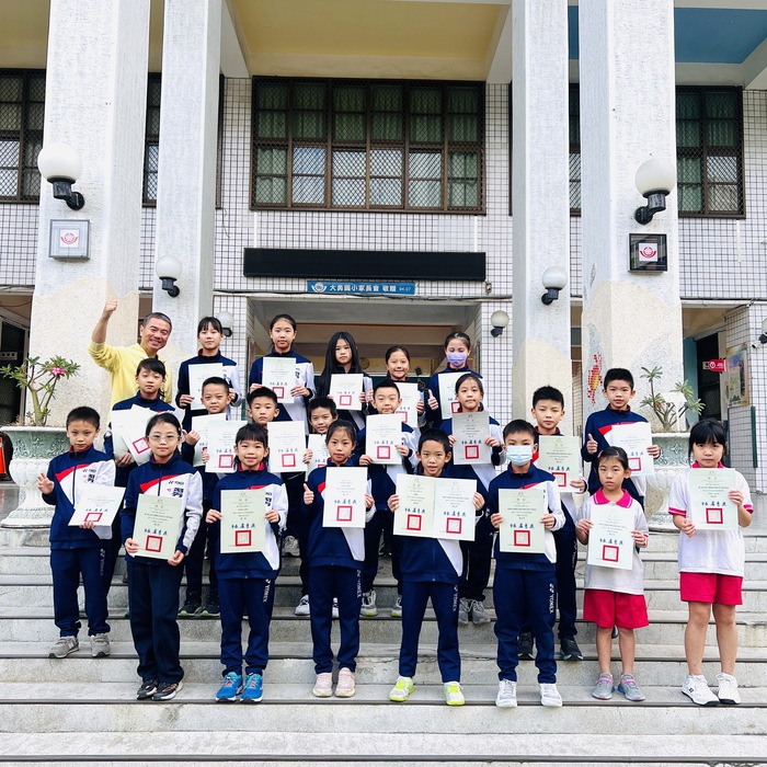 羽球隊參加 臺中市長盃全國羽球錦標賽 成績優異圖片