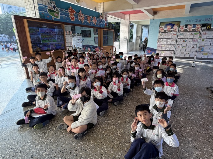 恭喜 3年級各班榮獲「無菸家庭」成就獎勵圖片